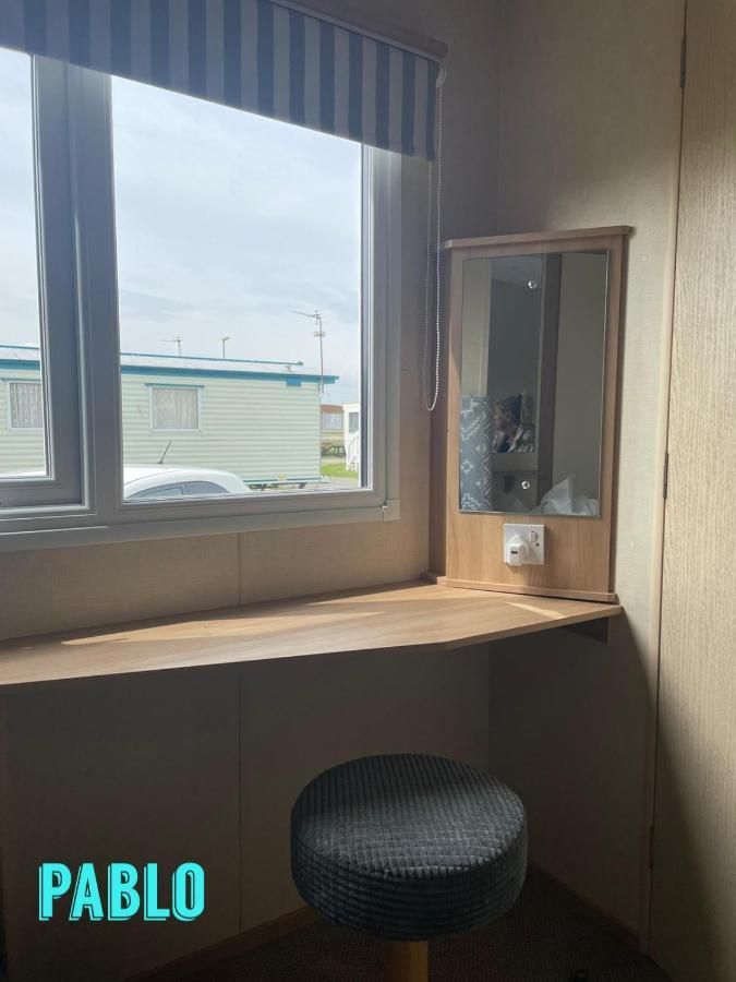 Towyn Six Berth En Suite Caravan Ριλ Εξωτερικό φωτογραφία