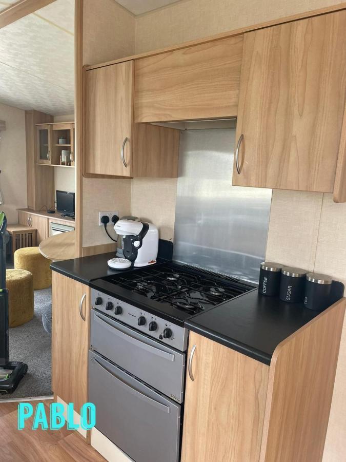 Towyn Six Berth En Suite Caravan Ριλ Εξωτερικό φωτογραφία