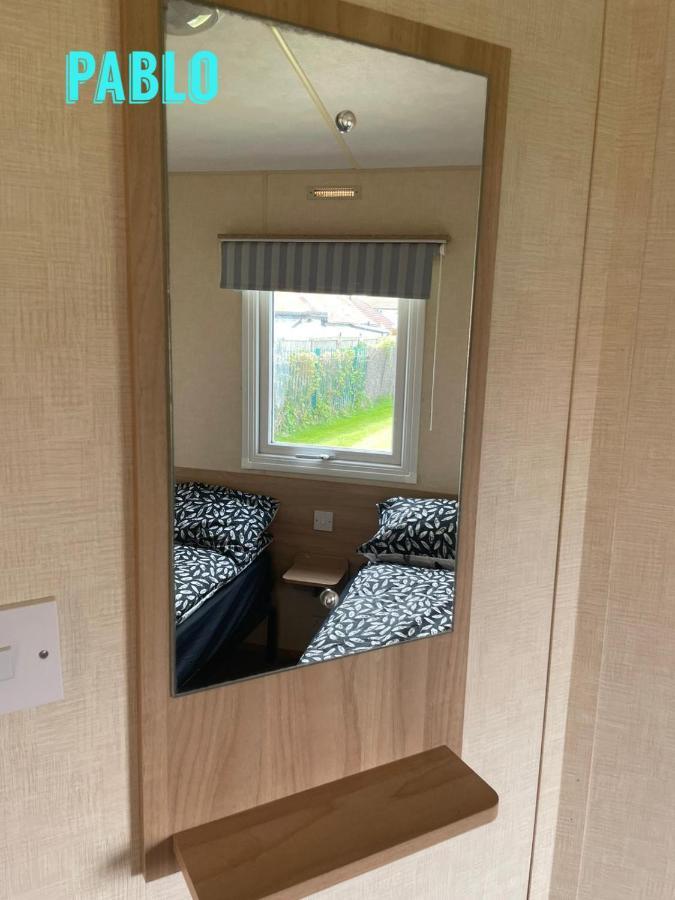 Towyn Six Berth En Suite Caravan Ριλ Εξωτερικό φωτογραφία