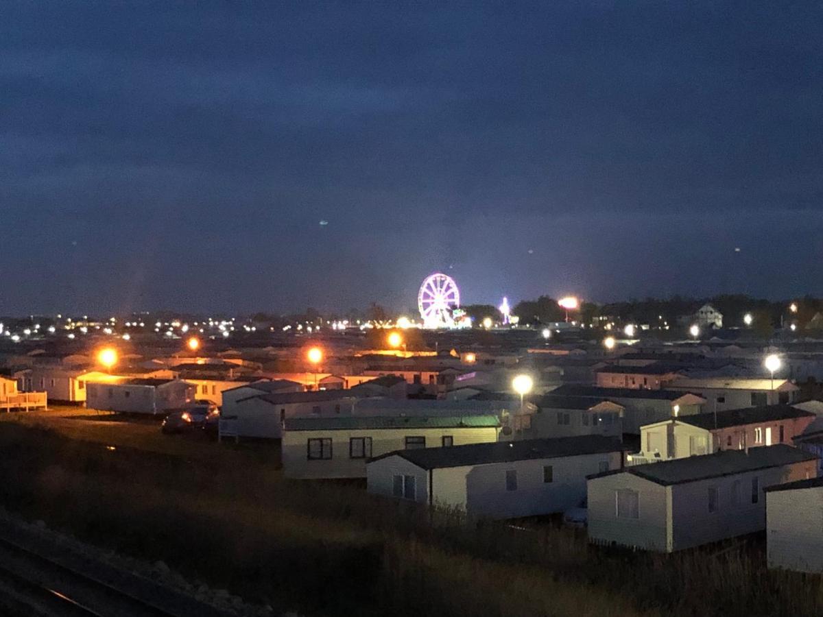 Towyn Six Berth En Suite Caravan Ριλ Εξωτερικό φωτογραφία